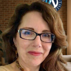 Christina Loftus Featured Attorney Therapist